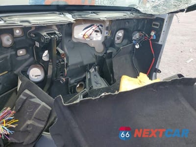 Zdjęcie 9 z 12 samochodu: 2022 TESLA MODEL Y VIN:7SAYGDEF5NF327427 - miniatura