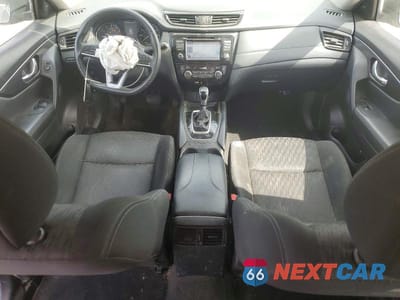 Zdjęcie 8 z 12 samochodu: 2017 NISSAN ROGUE SV VIN:KNMAT2MV1HP559119 - miniatura