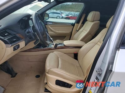 Zdjęcie 7 z 13 samochodu: 2012 BMW X5 XDRIVE50I VIN:5UXZV8C54CL424796 - miniatura