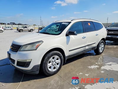 2015 CHEVROLET TRAVERSE LS 1GNKRFKD4FJ131279 - główne zdjęcie licytacji z USA - miniatura