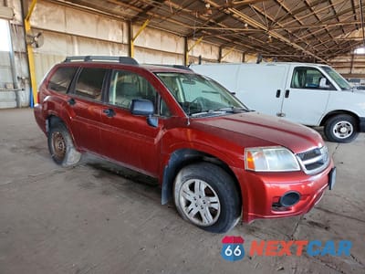 Czwarte zdjęcie samochodu z boku: 2008 MITSUBISHI ENDEAVOR LS VIN:4A4MN21SX8E043380 - miniatura