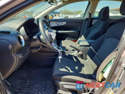 Zdjęcie 7 z 13 samochodu: 2024 KIA FORTE LXS VIN:3KPF24AD1RE794864 - miniatura