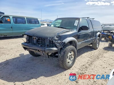 2000 CHEVROLET S TRUCK S10 1GCCT19WXY8195037 - główne zdjęcie licytacji z USA - miniatura