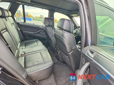 Zdjęcie 11 z 12 samochodu: 2013 BMW X5 M VIN:5YMGY0C51D0C12016 - miniatura