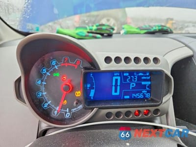 Zdjęcie 9 z 11 samochodu: 2013 CHEVROLET SONIC LT VIN:1G1JC5SH6D4145014 - miniatura