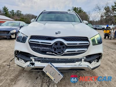 Piąte zdjęcie samochodu w środku: 2020 MERCEDES-BENZ GLE 350 4MATIC VIN:4JGFB4KB2LA051276 - miniatura