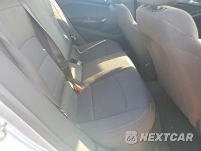 Zdjęcie 10 z 12 samochodu: 2018 CHEVROLET CRUZE LS VIN:1G1BC5SM4J7161935 - miniatura
