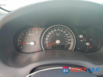 Zdjęcie 9 z 13 samochodu: 2014 KIA SEDONA EX VIN:KNDMH4C70E6568845 - miniatura