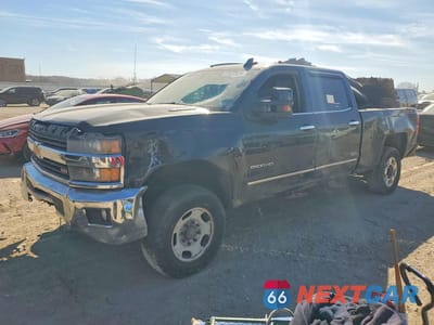 2015 CHEVROLET SILVERADO K2500 HEAVY DUTY LTZ 1GC1KWE83FF568992 - główne zdjęcie licytacji z USA - miniatura