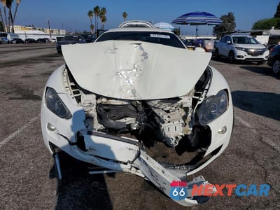 Piąte zdjęcie samochodu w środku: 2008 MASERATI GRANTURISMO VIN:ZAMGJ45A180034878 - miniatura