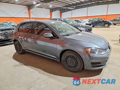 Czwarte zdjęcie samochodu z boku: 2015 VOLKSWAGEN GOLF VIN:3VW117AU0FM070791 - miniatura