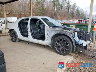 Czwarte zdjęcie samochodu z boku: 2021 CHRYSLER 300 S VIN:2C3CCABG2MH549614 - miniatura
