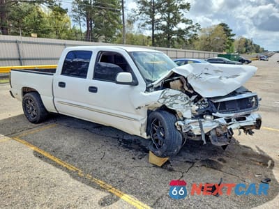 Czwarte zdjęcie samochodu z boku: 2006 GMC NEW SIERRA C1500 VIN:2GTEC13Z461343064 - miniatura
