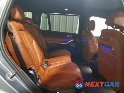 Zdjęcie 11 z 13 samochodu: 2025 BMW X7 XDRIVE40I VIN:5UX23EM09S9Z90117 - miniatura