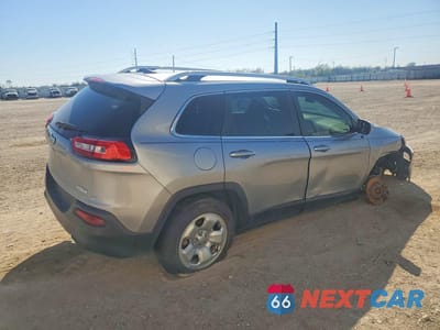 Trzecie zdjęcie samochodu z tyłu: 2017 JEEP CHEROKEE LATITUDE VIN:1C4PJLCB3HW548609 - miniatura