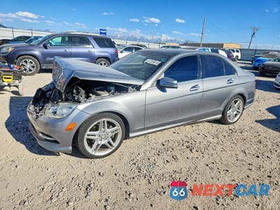 2011 MERCEDES-BENZ C 300 WDDGF5EB9BR172777 - główne zdjęcie licytacji z USA - miniatura