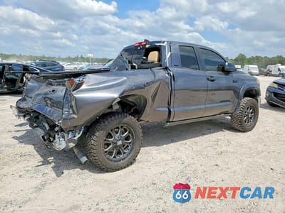 Trzecie zdjęcie samochodu z tyłu: 2021 TOYOTA TUNDRA SR5 VIN:5TFUY5F10MX958432 - miniatura