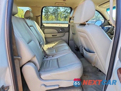 Zdjęcie 11 z 13 samochodu: 2008 CHEVROLET SUBURBAN C1500 LS VIN:3GNFC16J78G264824 - miniatura