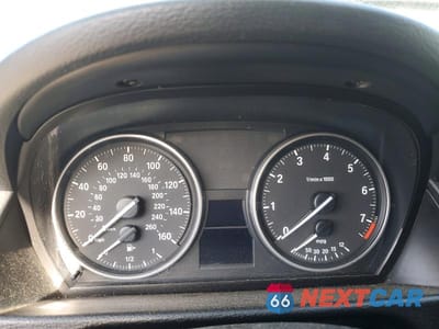 Zdjęcie 9 z 14 samochodu: 2014 BMW X1 SDRIVE28I VIN:WBAVM1C59EVW56471 - miniatura