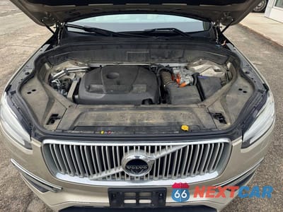 Zdjęcie 10 z 14 samochodu: 2016 VOLVO XC90 T8 VIN:YV4BC0PL9G1048520 - miniatura