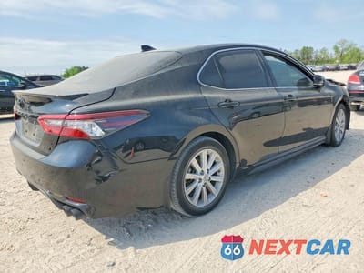 Trzecie zdjęcie samochodu z tyłu: 2024 TOYOTA CAMRY XSE VIN:4T1K61AK2RU855782 - miniatura