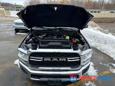 Zdjęcie 8 z 10 samochodu: 2022 RAM 3500 VIN:3C7WRTCL6NG277362 - miniatura