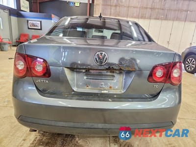 Zdjęcie 6 z 11 samochodu: 2009 VOLKSWAGEN JETTA TDI VIN:3VWRL71K19M063624 - miniatura