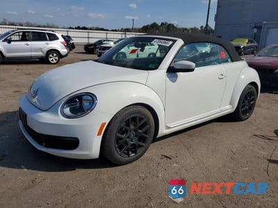 2015 VOLKSWAGEN BEETLE 1.8T 3VW517AT5FM816578 - główne zdjęcie licytacji z USA - miniatura