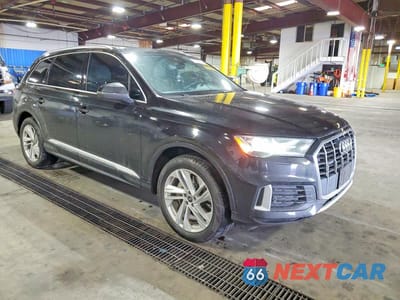 Czwarte zdjęcie samochodu z boku: 2021 AUDI Q7 PREMIUM VIN:WA1AJAF73MD017265 - miniatura