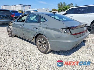 Drugie zdjęcie samochodu z przodu: 2021 HYUNDAI SONATA SEL VIN:5NPEL4JA8MH102344 - miniatura