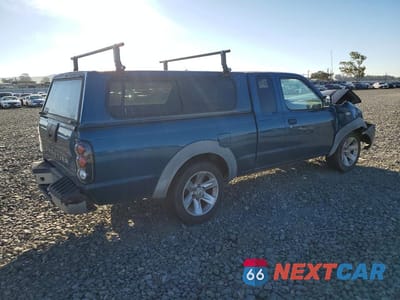 Trzecie zdjęcie samochodu z tyłu: 2001 NISSAN FRONTIER XE VIN:1N6DD26S51C333978 - miniatura