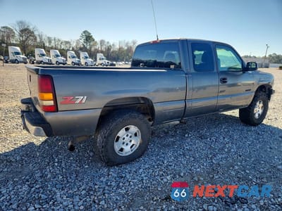 Trzecie zdjęcie samochodu z tyłu: 1999 CHEVROLET SILVERADO K1500 VIN:1GCEK19T1XE250489 - miniatura