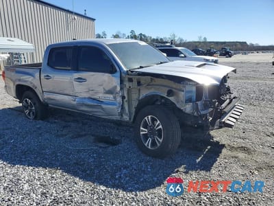 Czwarte zdjęcie samochodu z boku: 2019 TOYOTA TACOMA TRD SPORT VIN:3TMCZ5AN8KM260382 - miniatura