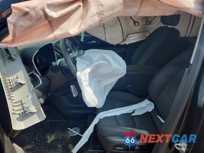 Zdjęcie 7 z 12 samochodu: 2019 CHEVROLET EQUINOX LT VIN:2GNAXKEV8K6152139 - miniatura