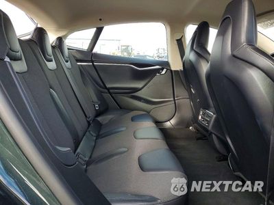 Zdjęcie 10 z 11 samochodu: 2013 TESLA MODEL S VIN:5YJSA1AC8DFP10209 - miniatura