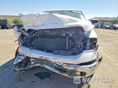 Piąte zdjęcie samochodu w środku: 2018 RAM 1500 SLT VIN:1C6RR7GM7JS227407 - miniatura