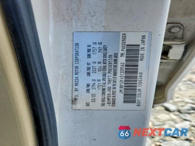 Zdjęcie 12 z 12 samochodu: 2005 MAZDA 3 I VIN:JM1BK12F451309563 - miniatura