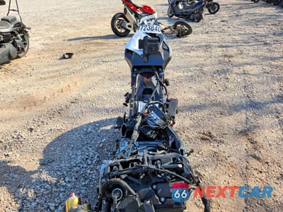 Piąte zdjęcie samochodu w środku: 2013 BMW S 1000 RR VIN:WB1053407DZL18614 - miniatura