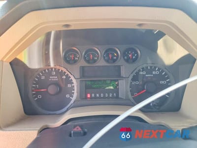 Zdjęcie 9 z 12 samochodu: 2008 FORD F350 SUPER DUTY UTILITY / SERVICE TRUCK VIN:1FDWF30538EC98513 - miniatura