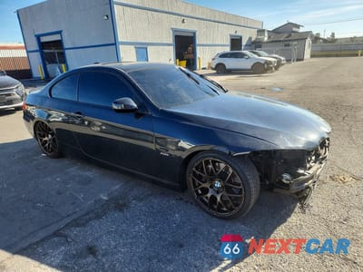 Czwarte zdjęcie samochodu z boku: 2011 BMW 335 XI VIN:WBAKF9C57BE261714 - miniatura