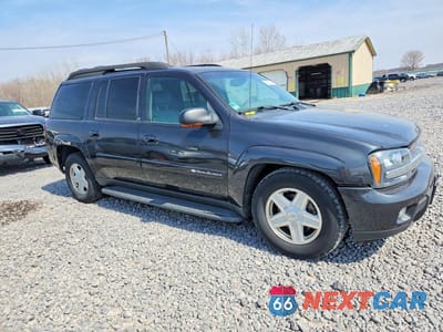 Czwarte zdjęcie samochodu z boku: 2003 CHEVROLET TRAILBLAZER EXT VIN:1GNET16S836139250 - miniatura