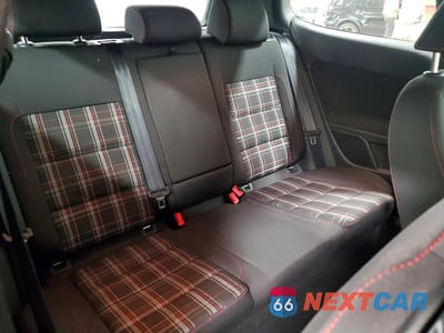 Zdjęcie 10 z 12 samochodu: 2012 VOLKSWAGEN GTI VIN:WVWFV7AJ5CW054486 - miniatura