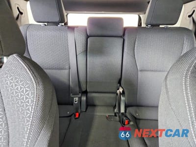 Zdjęcie 10 z 12 samochodu: 2025 TOYOTA 4RUNNER SR5 VIN:JTEVA5AR0S5001969 - miniatura