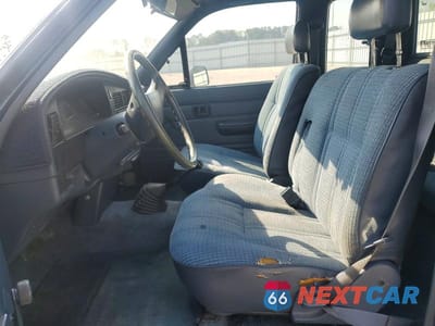 Zdjęcie 7 z 12 samochodu: 1990 TOYOTA PICKUP DELUXE VIN:JT4VN93DXL5016269 - miniatura