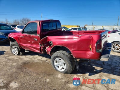 Drugie zdjęcie samochodu z przodu: 2000 TOYOTA TACOMA BASE VIN:4TAPM62NXYZ678272 - miniatura