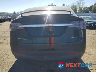 Zdjęcie 6 z 12 samochodu: 2017 TESLA MODEL X VIN:5YJXCAE27HF076706 - miniatura