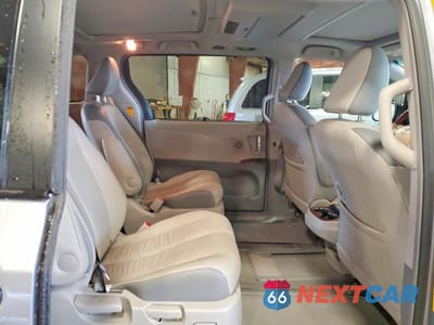 Zdjęcie 11 z 12 samochodu: 2014 TOYOTA SIENNA LIMITED 7-PASSENGER VIN:5TDYK3DC6ES457872 - miniatura