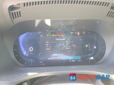 Zdjęcie 9 z 13 samochodu: 2025 VOLVO XC60 CORE VIN:YV4M12RJ5S1106783 - miniatura