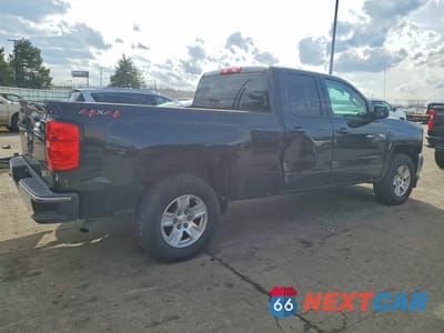Trzecie zdjęcie samochodu z tyłu: 2018 CHEV SILVERADO K1500 LT VIN:1GCVKREC8JZ169901 - miniatura