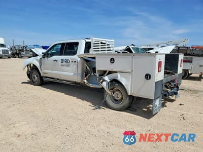 Drugie zdjęcie samochodu z przodu: 2024 FORD F350 SUPER DUTY VIN:1FT8W3DT7REE09281 - miniatura